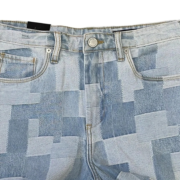 Blank NYC Shorts NWT The Barrow Shorts Patchwork Denim Blue Size 25 - Picture 2 of 9